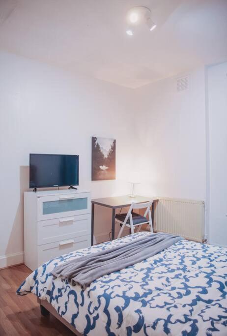 3 Bed Flat With Balcony Central Londen Buitenkant foto
