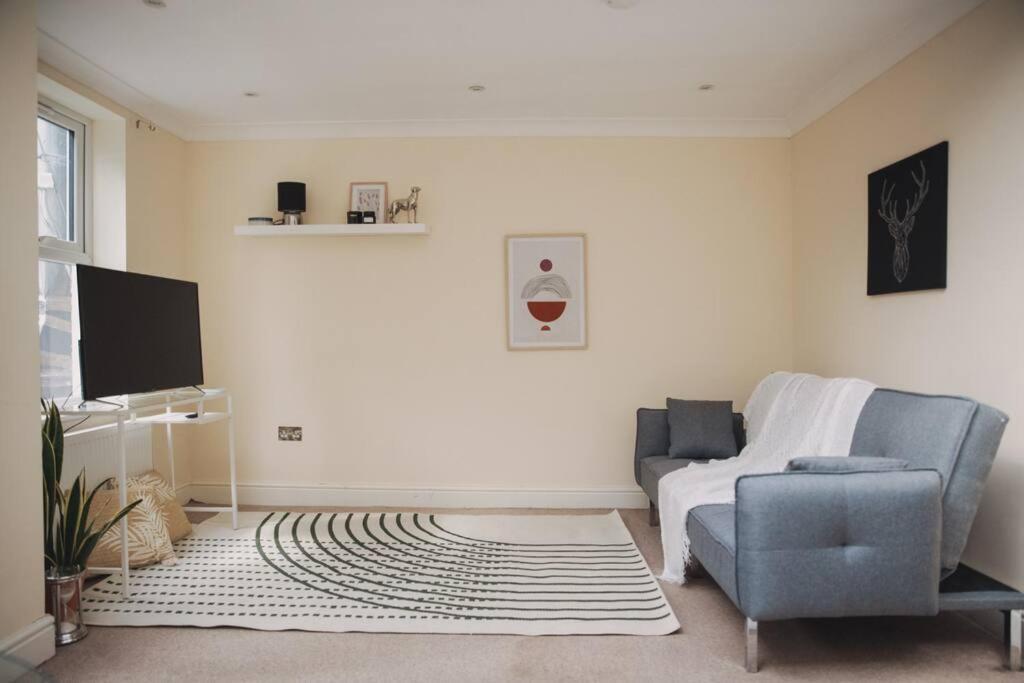 3 Bed Flat With Balcony Central Londen Buitenkant foto